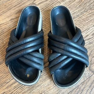 Isabel Marant black leather sandals size 37